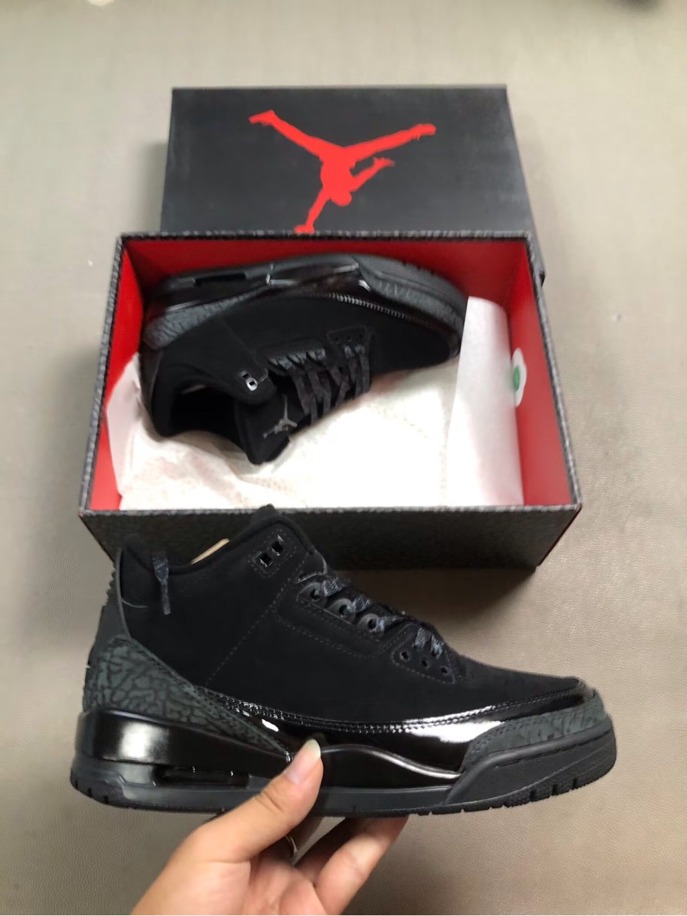 Jordan Men’s Black Suede & Patent Leather Low-Top Sneakers